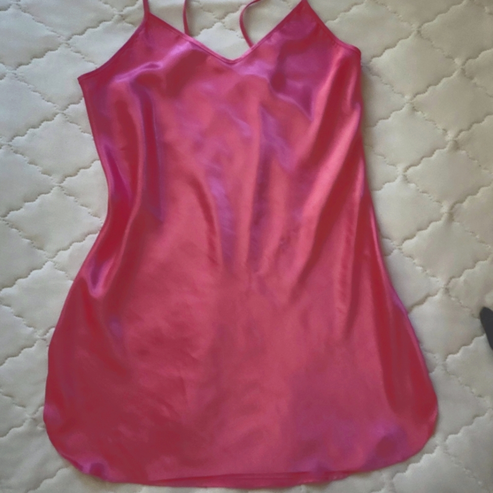 Dusty pink nightie